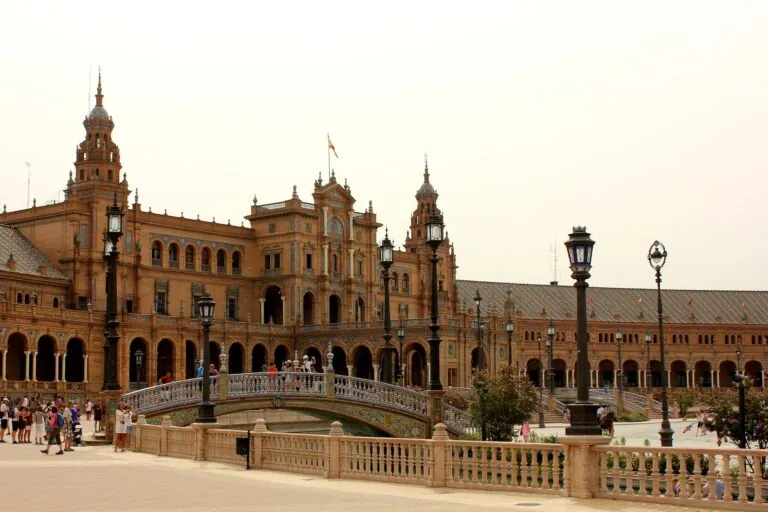 Summer tourists at Plaza de Espãna I’m Sevilla, Spain